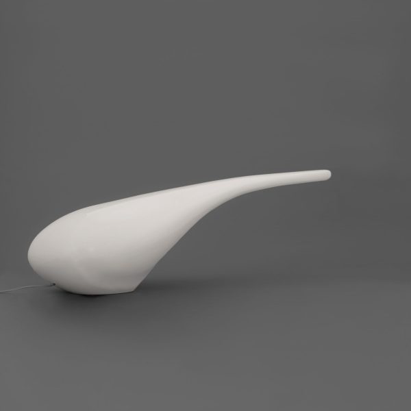 Trought la Rue glossy white
